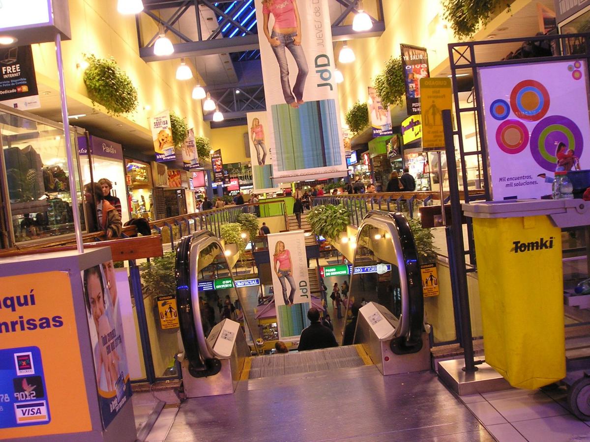 Tájékozódás a plázában