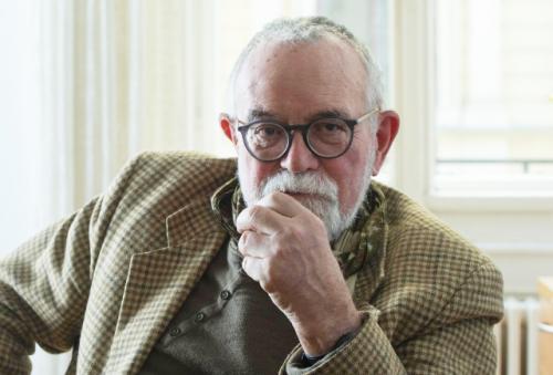Dr. Pléh Csaba