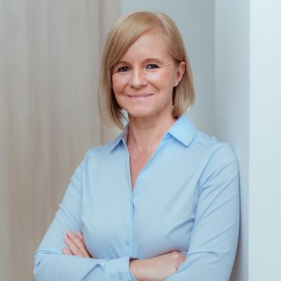 Bogár Zsuzsa